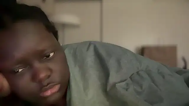 Yagurl  west online show from 01-22-25, 10:26