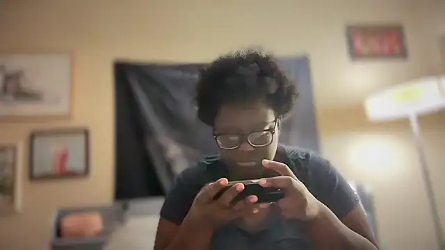 Yagurl  west online show from 01-25-25, 12:58