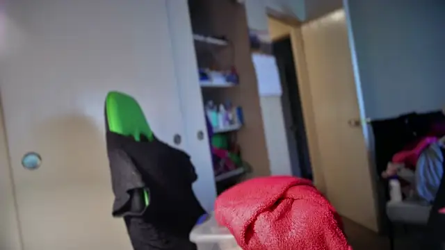 Snapshot of Yagurl__west chatting on 01-10-26, 10:58 Yagurl west online show from 01-10-26, 10:58