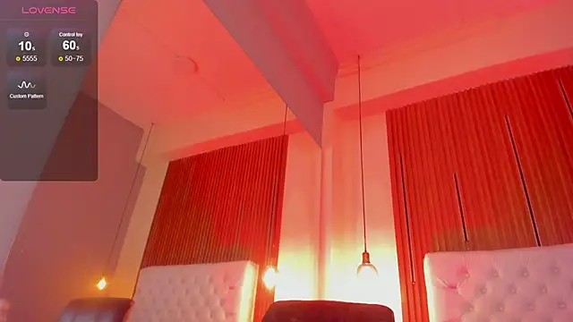 sweetlolihot  online show from 02-01-26, 08:46