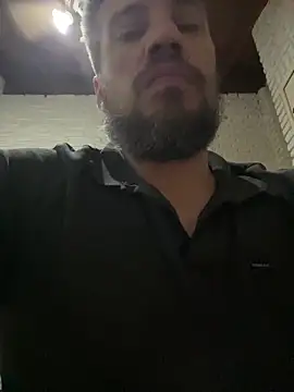 Snapshot of SrMonopolio chatting on 02-21-25, 07:12 SrMonopolio online show from 02-21-25, 07:12