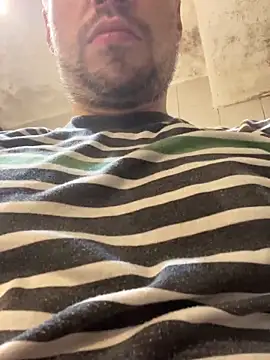 Snapshot of SrMonopolio chatting on 02-28-25, 06:10 SrMonopolio online show from 02-28-25, 06:10