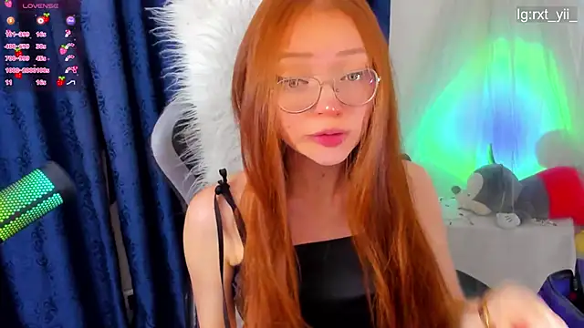 Snapshot of Asian_volcoba_a chatting on 10-15-25, 03:50 Asian volcoba a online show from 10-15-25, 03:50