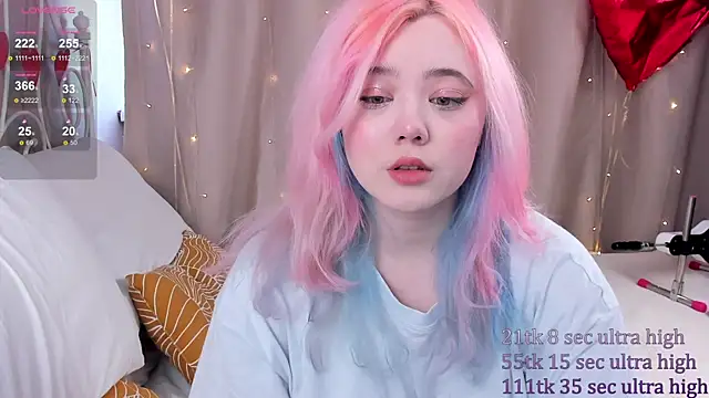 Snapshot of __KawaiiYuki__ chatting on 02-17-25, 08:41   KawaiiYuki   online show from 02-17-25, 08:41