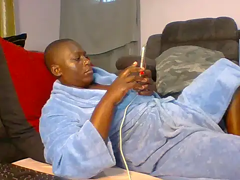 Poisonous Ivy online show from 12-28-24, 09:20