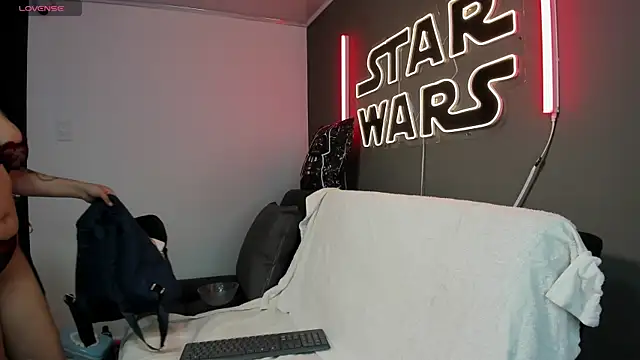 miiss anna online show from 02-07-25, 11:01