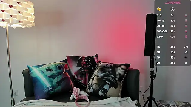 miiss anna online show from 02-17-25, 11:02