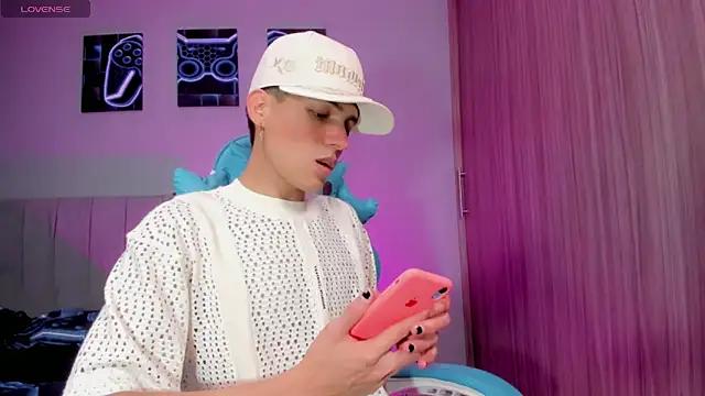 jake and joaquin online show from 09-23-25, 01:52