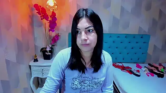 AdaFawxx online show from 02-06-26, 04:39