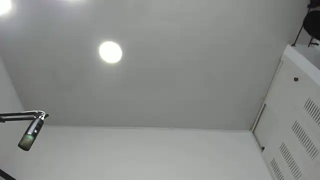 Snapshot of martinaclark chatting on 05-28-26, 03:37 martinaclark online show from 05-28-26, 03:37