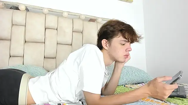 daniel hot03 online show from 10-18-25, 01:34