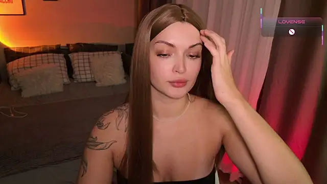 LancasterLady online show from 04-18-26, 05:06