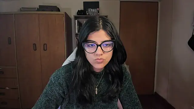 Snapshot of valerie__skyy chatting on 01-08-25, 03:40 valerie skyy online show from 01-08-25, 03:40