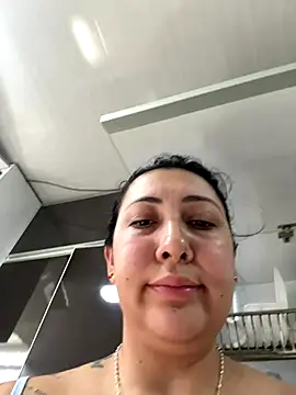 my-kitty online show from 11-23-25, 03:45