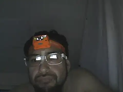 Snapshot of SideGhost chatting on 06-09-26, 03:18 SideGhost online show from 06-09-26, 03:18