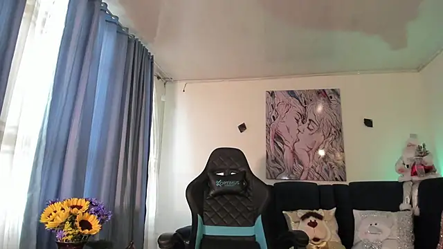 Snapshot of Doll_troy chatting on 12-05-24, 06:44 Doll troy online show from 12-05-24, 06:44