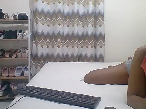 sexy  candyy online show from 12-04-25, 07:44