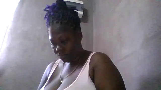 Snapshot of XgeileKutje chatting on 09-25-25, 09:46 XgeileKutje online show from 09-25-25, 09:46