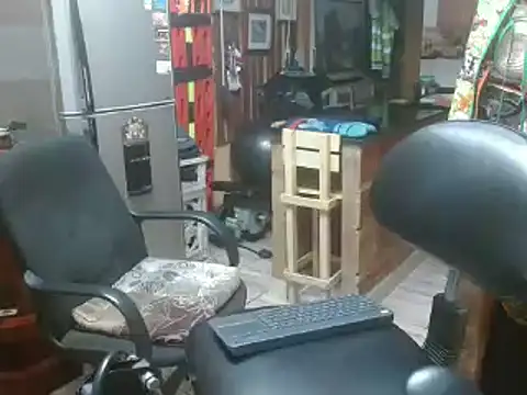 Snapshot of Dr_Pocholate84 chatting on 01-26-25, 03:27 Dr Pocholate84 online show from 01-26-25, 03:27