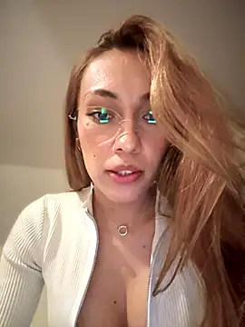 MichelleFerry  online show from 09-12-25, 02:22