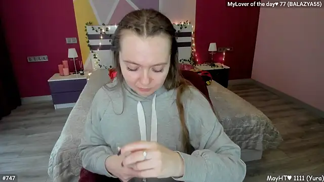 Snapshot of LizaGost chatting on 05-11-26, 04:04 LizaGost online show from 05-11-26, 04:04