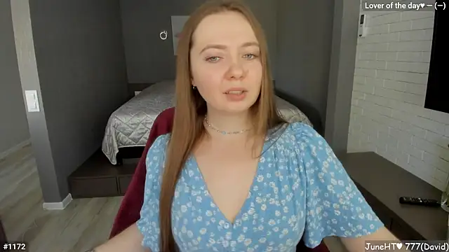 Snapshot of LizaGost chatting on 06-08-26, 10:15 LizaGost online show from 06-08-26, 10:15