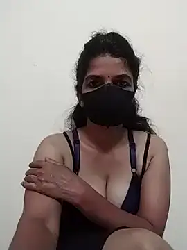 Snapshot of Shuttii_25 chatting on 12-03-24, 08:49 Shuttii 25 online show from 12-03-24, 08:49