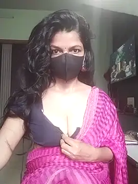 Snapshot of Shuttii_25 chatting on 09-11-25, 04:45 Shuttii 25 online show from 09-11-25, 04:45