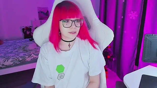 Yumi Youkai online show from 12-16-24, 04:02