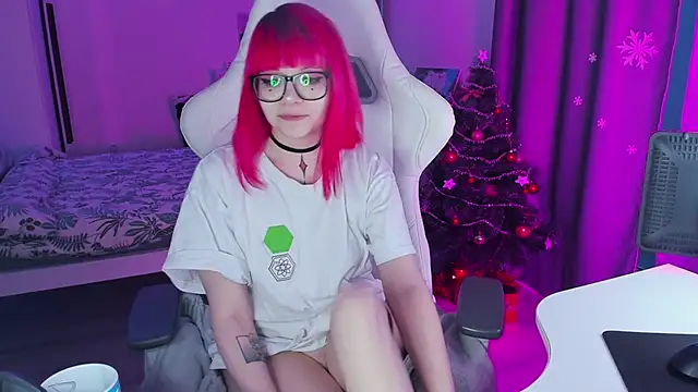 Yumi Youkai online show from 12-16-24, 07:04