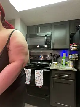 Snapshot of bbwredhead chatting on 02-12-25, 12:48 bbwredhead online show from 02-12-25, 12:48