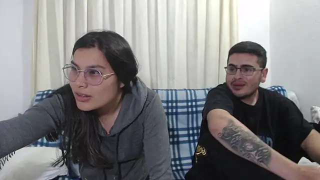 Snapshot of luxury_sex_17 chatting on 01-04-25, 12:27 luxury sex 17 online show from 01-04-25, 12:27