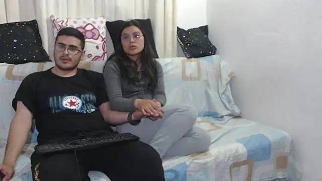 Snapshot of luxury_sex_17 chatting on 01-05-25, 12:09 luxury sex 17 online show from 01-05-25, 12:09