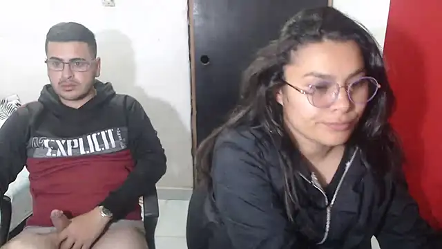 Snapshot of luxury_sex_17 chatting on 02-24-25, 12:41 luxury sex 17 online show from 02-24-25, 12:41