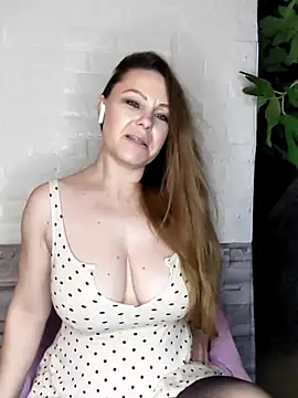 Snapshot of SexyMichellexo chatting on 06-11-26, 01:38 SexyMichellexo online show from 06-11-26, 01:38