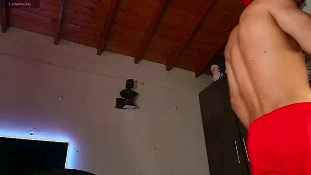 Snapshot of kuzzcoo chatting on 08-03-26, 12:43 kuzzcoo online show from 08-03-26, 12:43