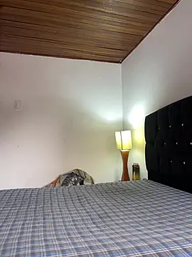 Mollly n david online show from 03-27-26, 04:51