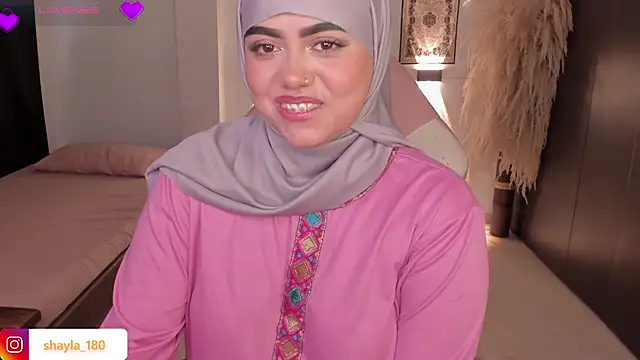 shayla 18 online show from 12-01-25, 09:42