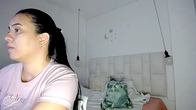 tiffany  pink online show from 10-04-25, 09:13