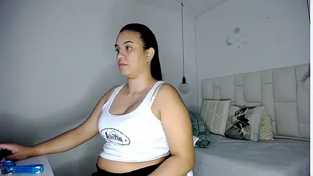 tiffany  pink online show from 10-09-25, 08:07