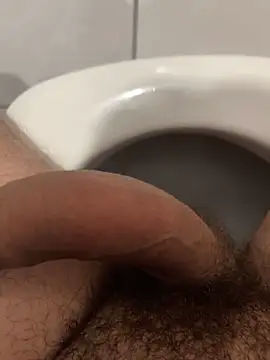 Snapshot of aleatorio995 chatting on 01-14-25, 12:54 aleatorio995 online show from 01-14-25, 12:54