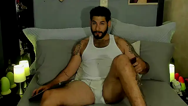 Snapshot of Prometeo-grizzly chatting on 02-02-25, 06:04 Prometeo-grizzly online show from 02-02-25, 06:04