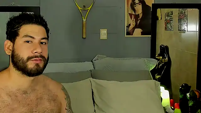 Snapshot of Prometeo-grizzly chatting on 02-06-25, 05:35 Prometeo-grizzly online show from 02-06-25, 05:35