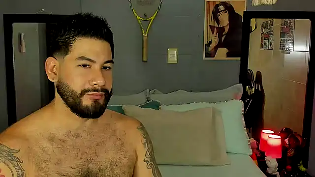 Snapshot of Prometeo-grizzly chatting on 02-14-25, 07:38 Prometeo-grizzly online show from 02-14-25, 07:38