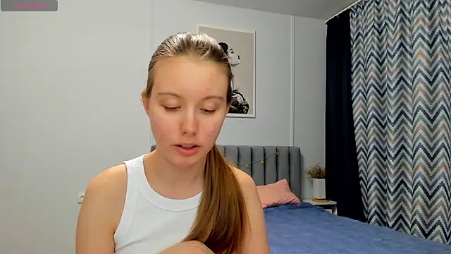 Peggy Beauty online show from 12-29-24, 03:13