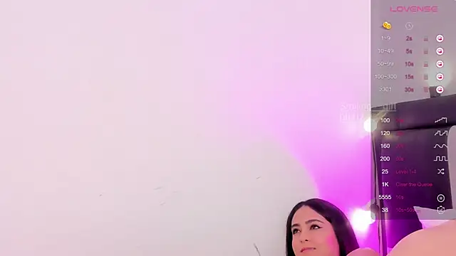 smiling  girl2 online show from 02-09-25, 06:37