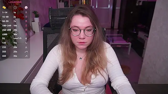 RemyCute online show from 06-07-26, 11:14