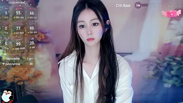 Snapshot of Aimee-520 chatting on 01-17-25, 04:47 Aimee-520 online show from 01-17-25, 04:47