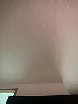 Alicia Ruiz online show from 04-16-26, 08:09