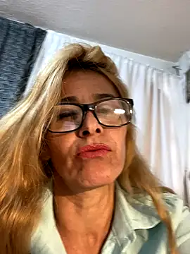 Snapshot of SahoryHorny chatting on 11-04-25, 07:57 SahoryHorny online show from 11-04-25, 07:57